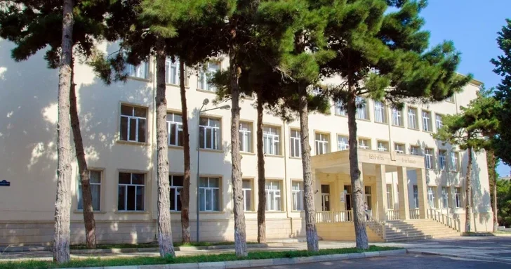 В Баку родитель заявил о сборе средств на камеры видеонаблюдения в школе