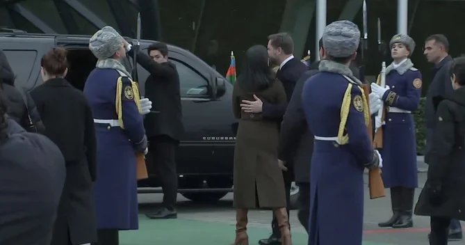 ABŞ nin Vitse prezidentinin rəsmi qarşılanma mərasimi olub