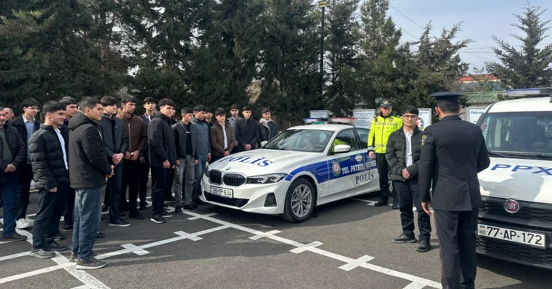 Məktəblilər polisin xidməti ilə yaxından tanış olub Fotolar