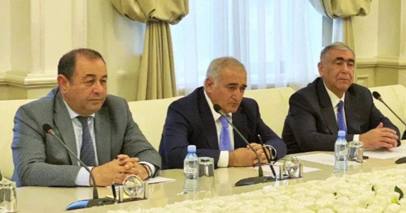 Vüsal Nəsirli Saleh Məmmədovun müşavir qudasını işdən çıxardı (FOTO)