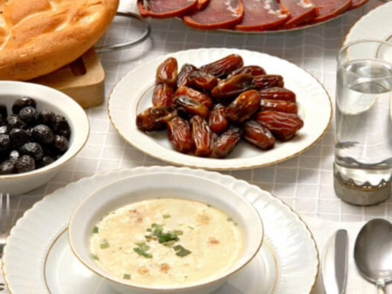 Sağlam iftar süfrəsi üçün 10 vacib TÖVSİYƏ