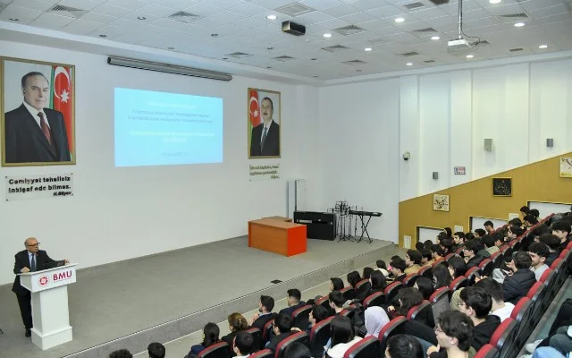 BMU da tələbələrə kibertəhlükəsizlik mövzusunda seminar keçirilib FOTOLAR