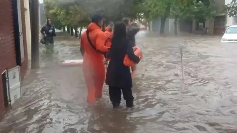 Argentinada təbii fəlakət: 16 ölü