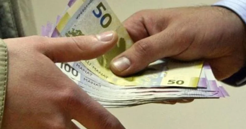 Средняя зарплата в Баку в 2025 году превысила 1 380 манатов
