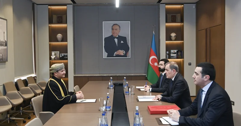 Azərbaycan Oman münasibətlərinin inkişafı diqqət mərkəzində olub