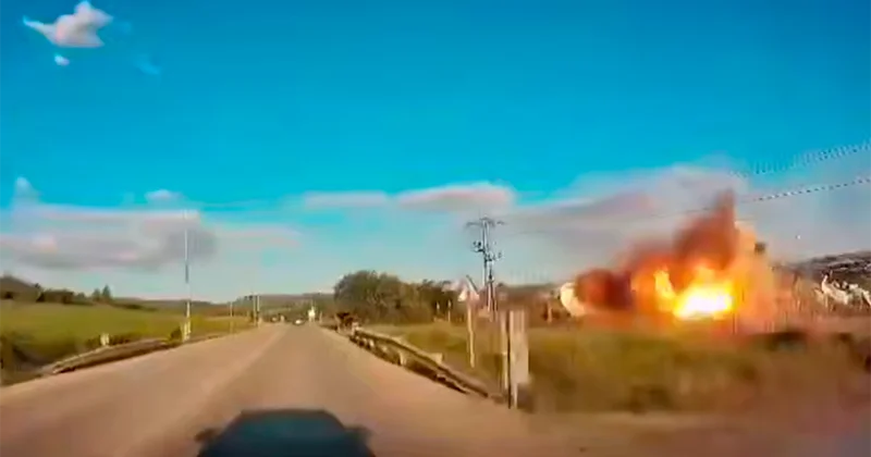 “Hizbullah”ın raketi peyk stansiyasına belə düşdü Anbaan video