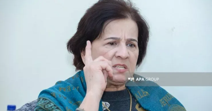 “Aktrisa heç bir yerini şişirtməli deyil” Gülşad Baxşıyeva ilə MÜSAHİBƏ