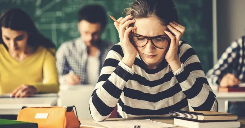 7 həftəlik gözlənti: Şagirdlərdə stress yaradır?