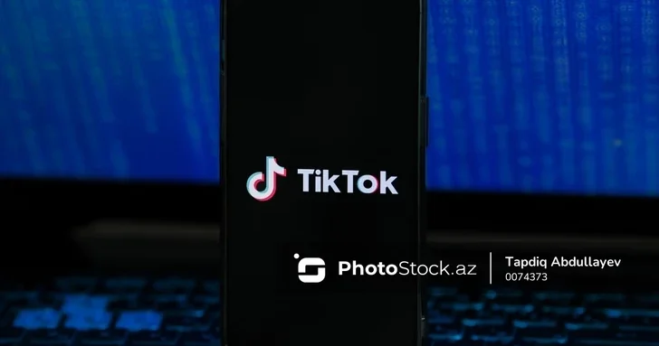 Житель Азербайджана оштрафован за нецензурную брань в прямом эфире TikTok
