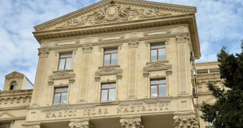 МИД об эвакуации граждан Азербайджана из Эмиратов фото