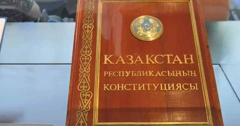 Казахстанцев предупредили о волне манипулятивных видео перед референдумом