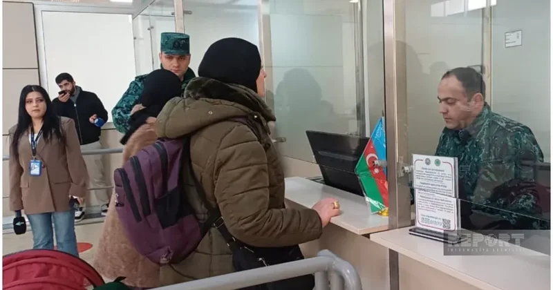 Дипломаты Нидерландов и Алжира в Иране эвакуированы в Азербайджан ФОТО