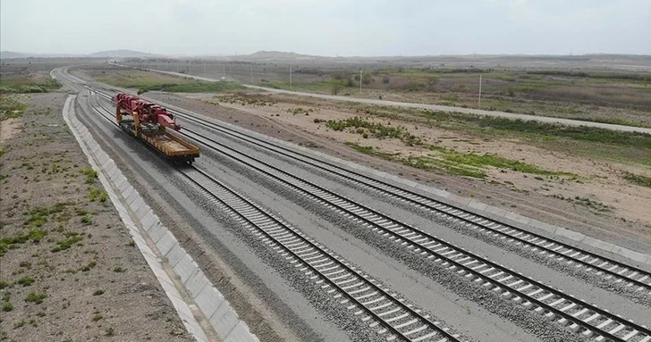 АБР готов вложиться в развитие транспортной сети Нахчывана