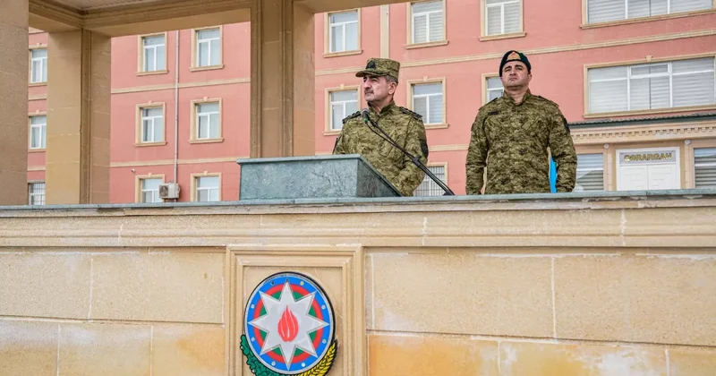 Эльчин Гулиев: Береты символ профессионализма и боеготовности выпускников Видео