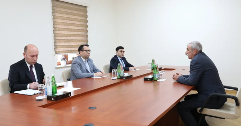 Kənd Təsərrüfatı Nazirliyinin şöbə müdiri Qusar və Xaçmazda vətəndaşların müraciətlərini dinləyib
