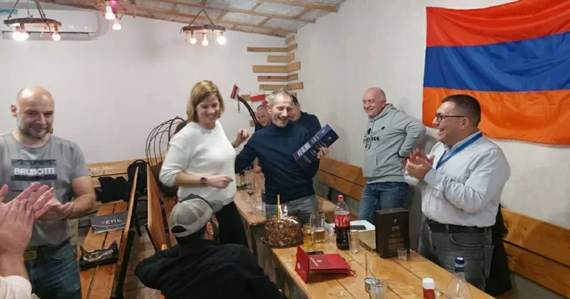 Еврошпионы в Армении развлекаются в саунах и ресторанах Инсайт Грапарак