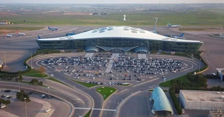 Bu tarixlərdə aeroporta gedənlərə MÜRACİƏT