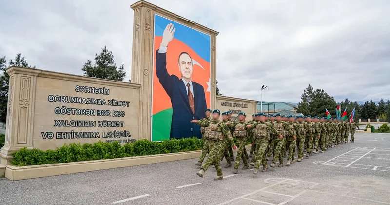 Elçin Quliyev onlara beretlər verdi FOTO/VİDEO