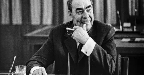 Müvəqqəti fiqur hesab olunan, uzun illər SSRİ yə rəhbərlik edən Brejnev: hamını necə aldadıb?