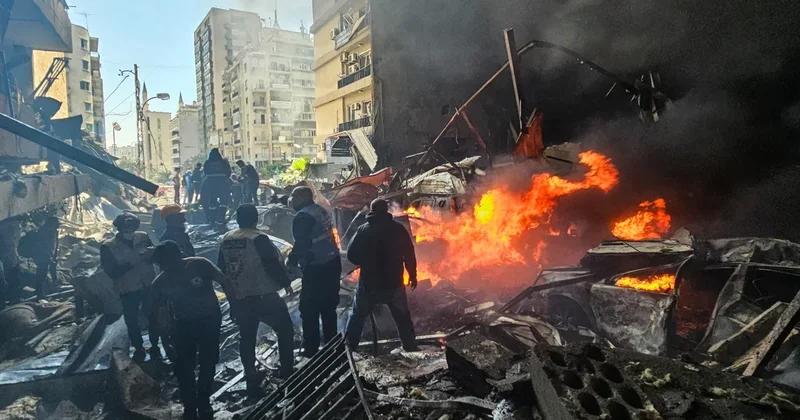 При авиаударе Израиля по Ливану погибли не менее восьми человек