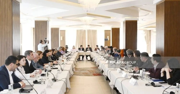 Azərbaycanda ermənilərlə görüş keçirilir KONKRET