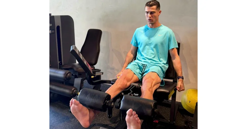 Ronaldonun əzələləri gündəm oldu FOTOlar