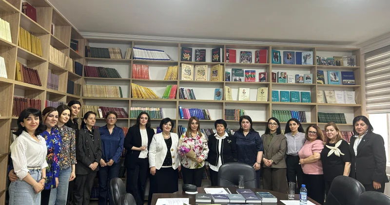 Doğma yurdun itirilməsi xalqın yaddaşına necə təsir edib? BSU da dəyirmi masa