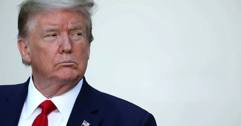 Трамп обвинил Иран в нарушении условий по судоходству в Ормузском проливе