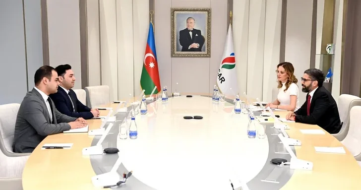 Глава SOCAR встретился с победителями программы Yüksəliş