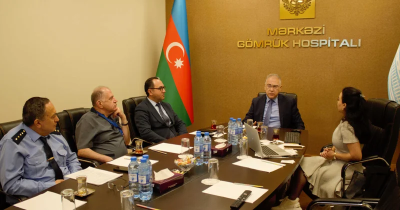 ® Mərkəzi Gömrük Hospitalında “UpToDate” platformasının təqdimatı olub