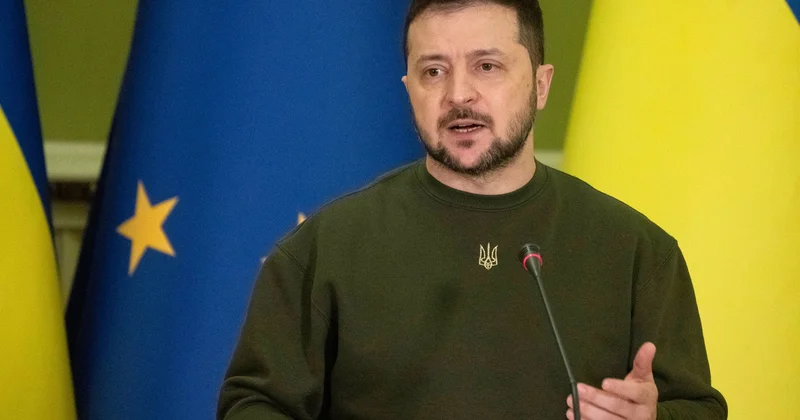 Зеленский намерен разместить в Украине военные базы США