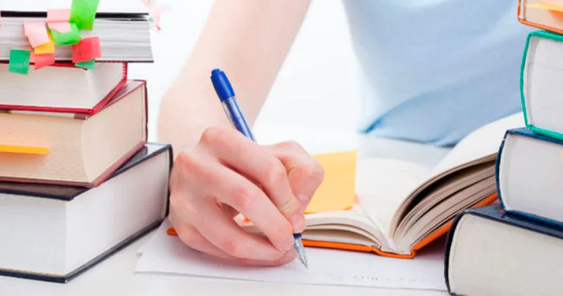 Pedaqoji ixtisaslar ləğv edilir: Bəzi özəl universitetlər bağlana bilər?