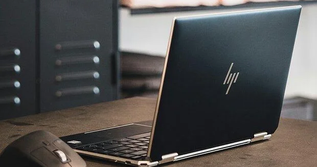 Пользователей Windows 11 встретил черный экран