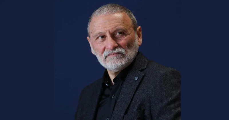 Kütlə həmişə kütdür Aydın Talıbzadə