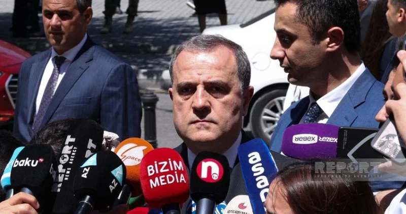 Nazir: Pakistan və Hindistanı məsələni siyasi diplomatik müstəvidə həll etməyə çağırırıq