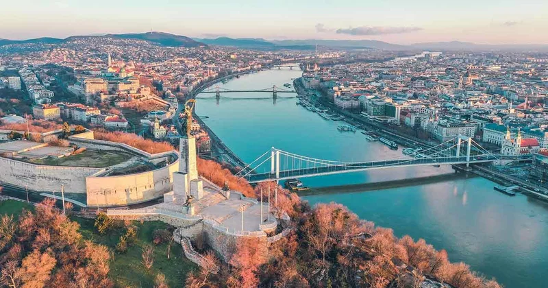 Hökumət Macarıstanı Kiyevin onun suverenliyinə hücumlarından qoruyacaq