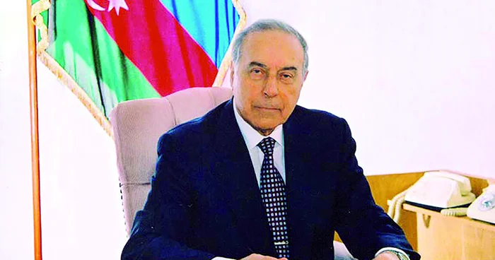 Müdrik şəxsiyyətlər tarix yaradır