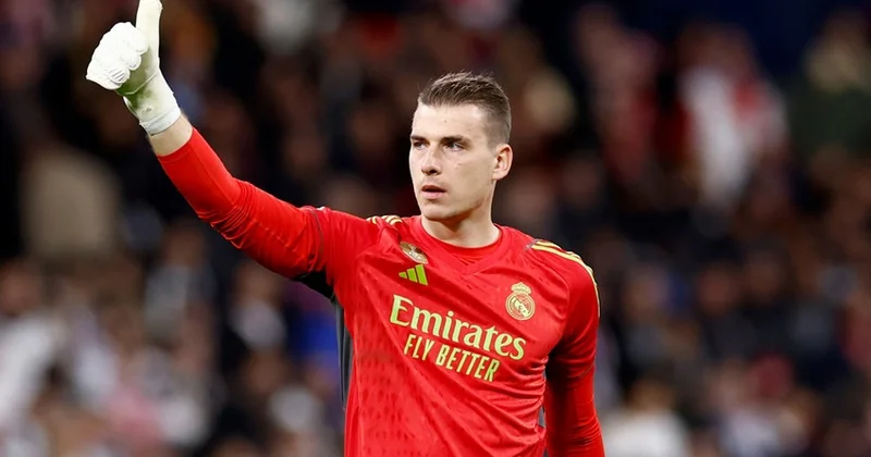 Atletiko Real ın qapıçısını transfer etməkdə maraqlıdır
