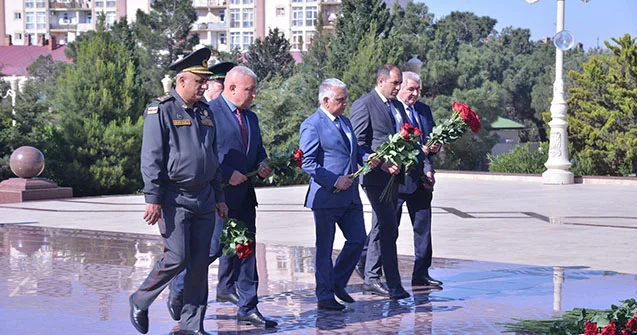 Heydər Əliyev Qaradağda da yad olundu Fotolar