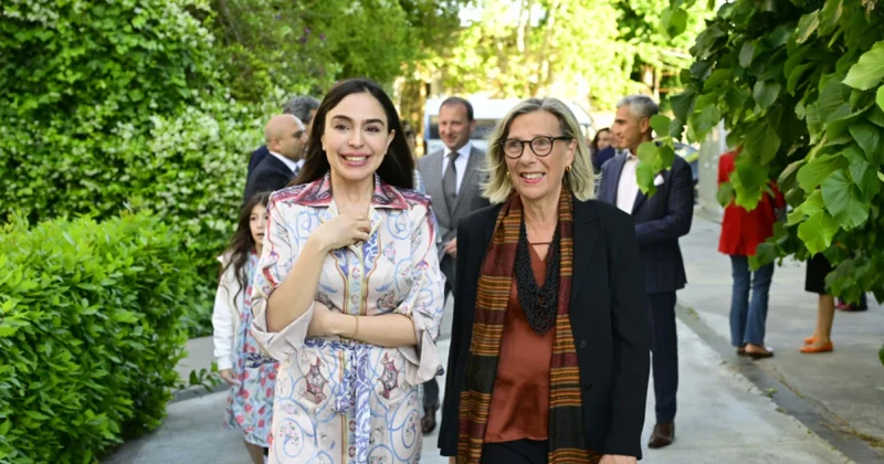 MAMA “Ana təbiət” sərgisinin Romada təqdimatı olub FOTOLAR