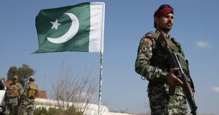 Pakistan Hindistanın Adampur aviabazasının məhv edildiyini iddia edir