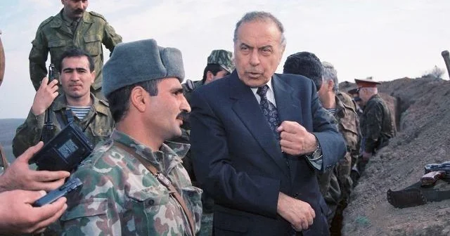 Heydər Əliyev Kozlariçə dedi ki, Vaşinqtona çatdır…