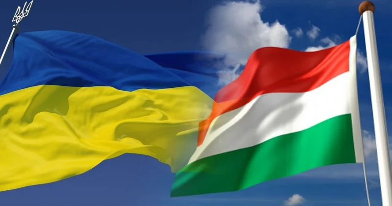 Венгрия выслала из страны двух украинских дипломатов