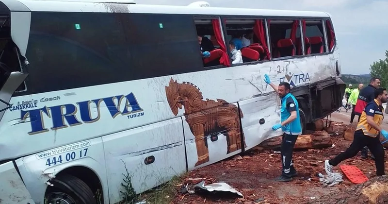 В Турции попал в аварию автобус с туристами, 8 человек погибли