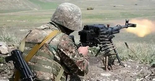 Армяне обстреляли позиции армии Азербайджана