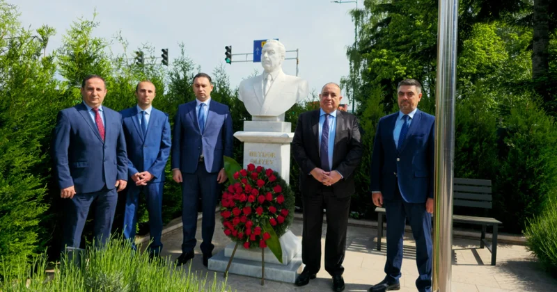 Sarayevoda Ulu Öndər Heydər Əliyevin əziz xatirəsi anılıb