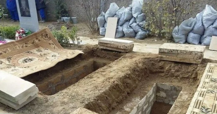 Ölməyə də yeri yoxmuş...
