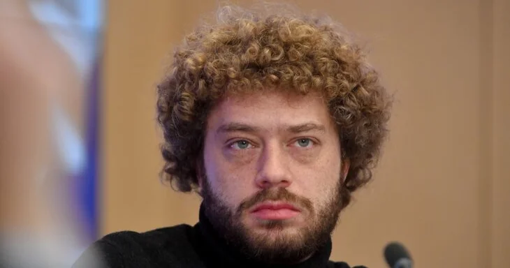 Популярный российский блогер получил многомиллионный штраф Minval Politika