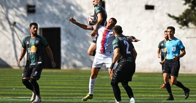 Bölgə təmsilçisi meydana 2 qapıçı ilə çıxacaq