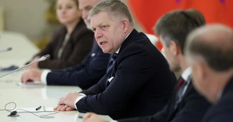 Фицо после визита в Москву: Зеленский должен позвонить Путину